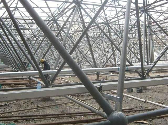 安宁盘点螺栓球网架对选材方面的4点要求