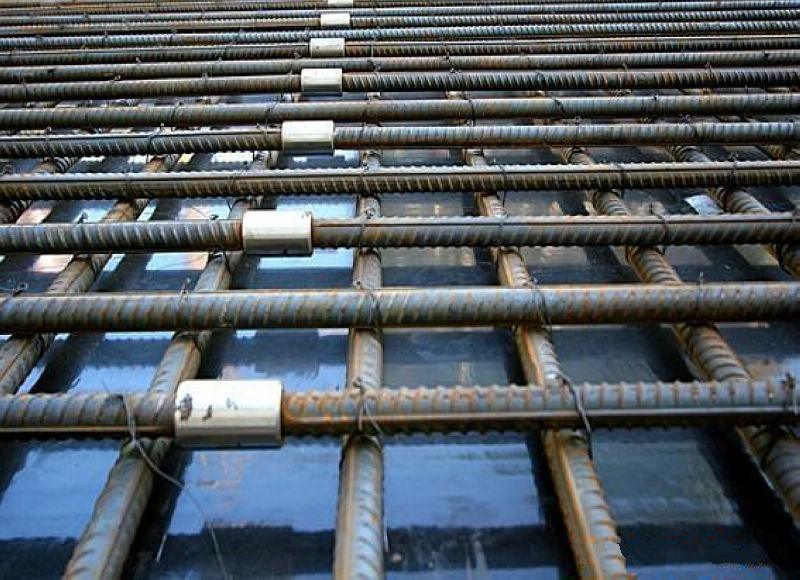 安宁为什么建楼房时，要在钢筋上加一排小圆环？原来作用这么大